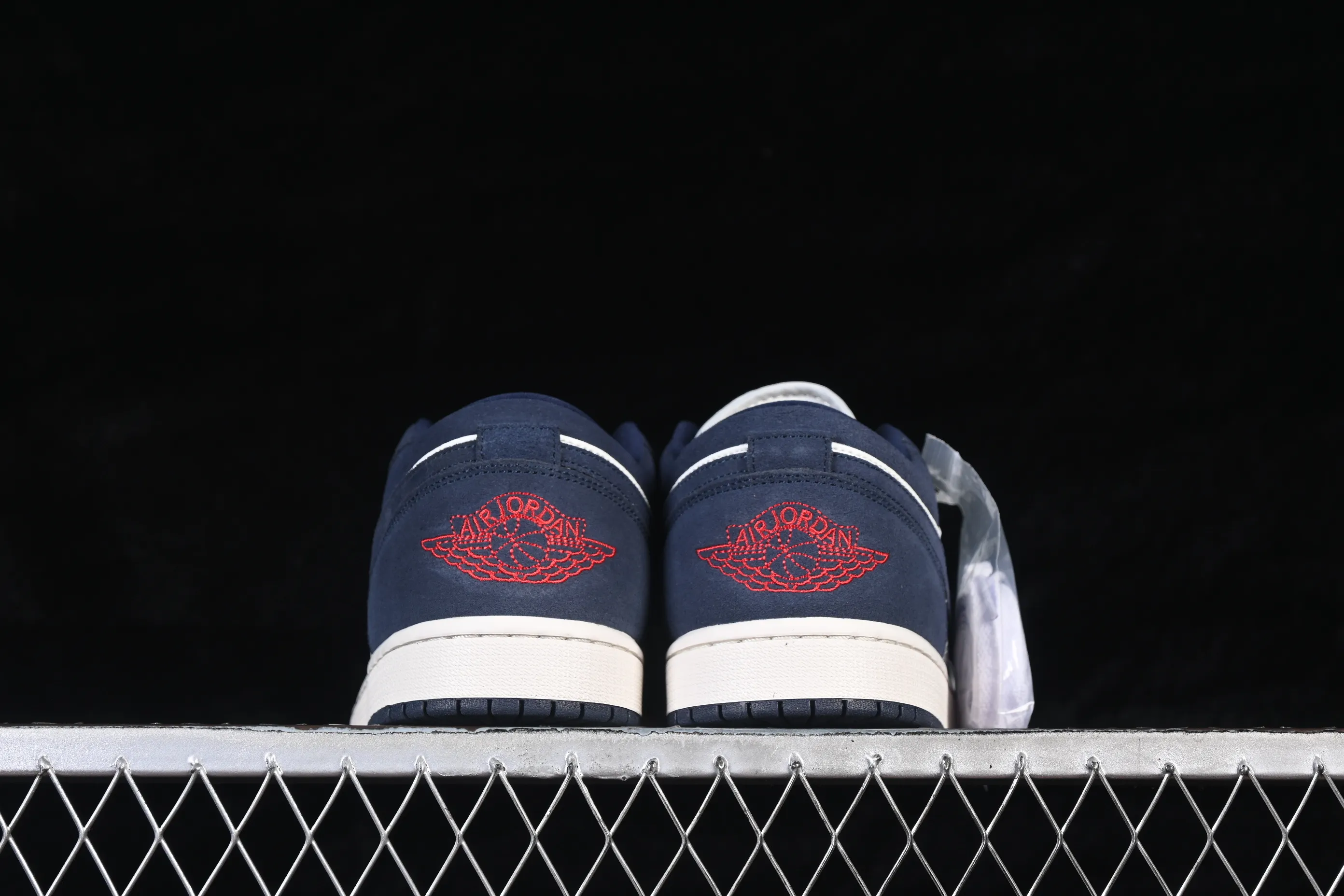 All categories Air Jordan Jordan series basketball shoes Air Jordan 1 Low Air Jordan 1 Low AJ1 Joe 1 white dark blue low-top cultural and casual sneakers IO7448-400